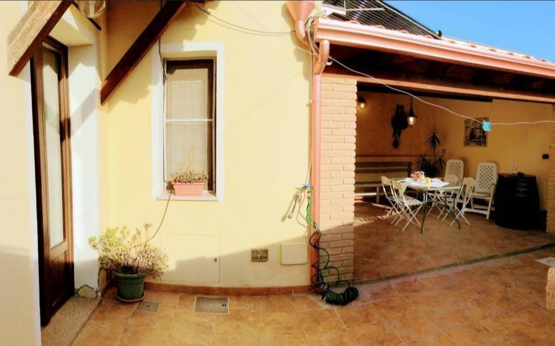 B&B Su Frori Arrubiu Teulada Exteriör bild